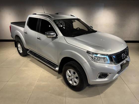 NISSAN FRONTIER 2.3 16V TURBO DIESEL LE CD 4X4 AUTOMÁTICO NISSAN FRONTIER 2.3 16V TURBO DIESEL LE CD 4X4 AUTOMÁTICO